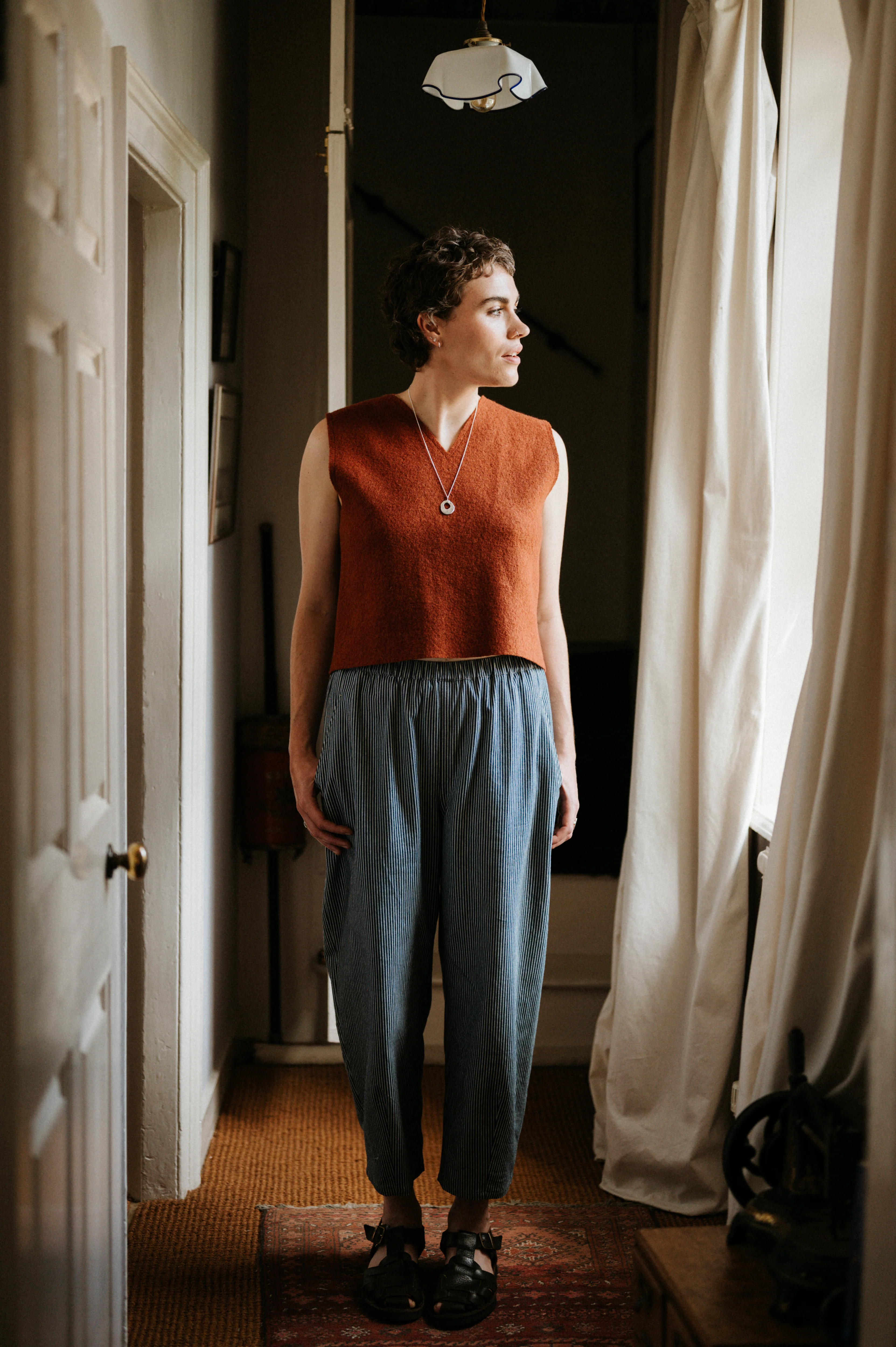 Atwin The Label - The V Neck Vest In Charcoal Boiled Wool - Image 6
