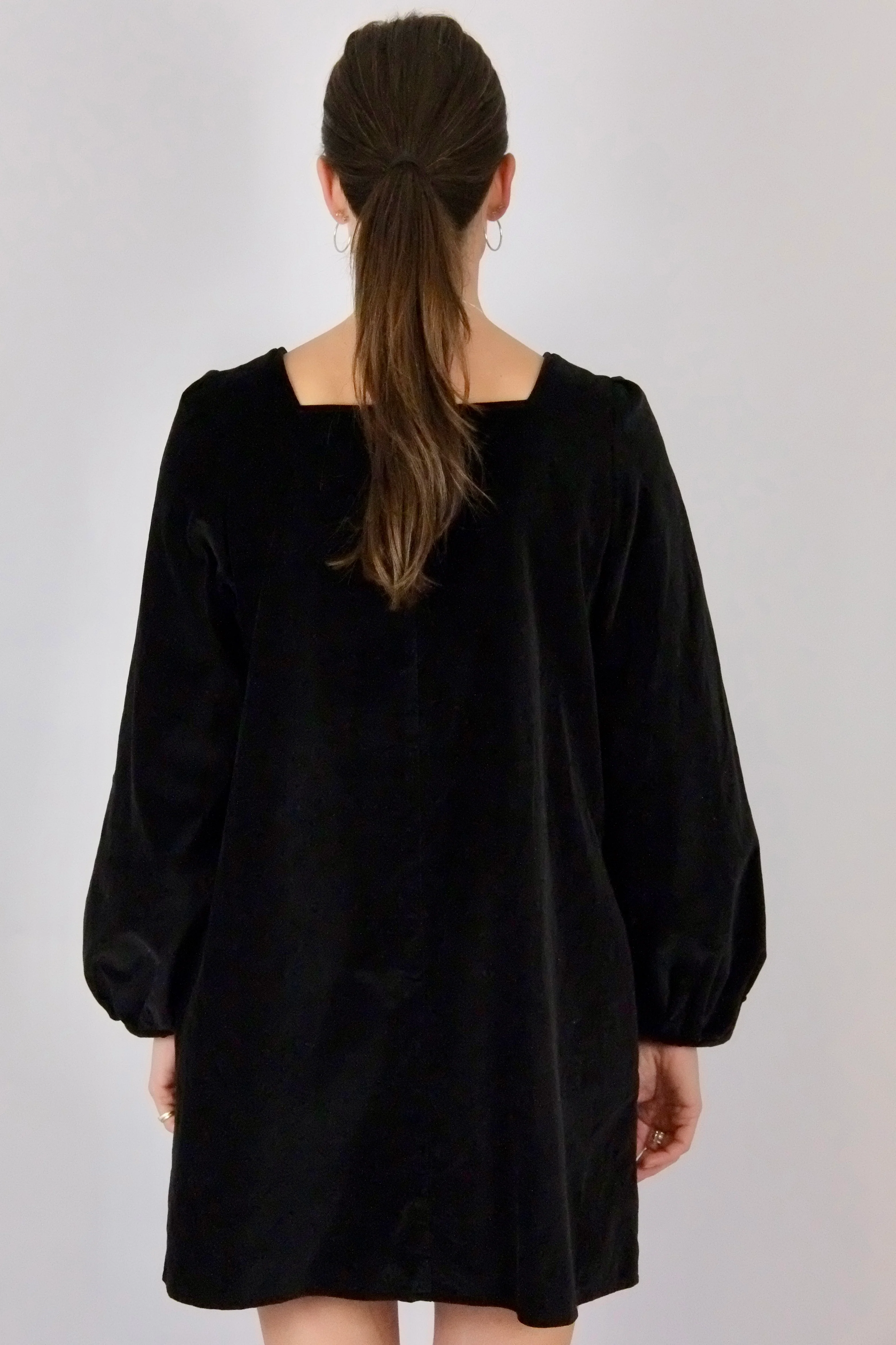 Atwin The Label - The Mini Dress In Black Velvet - Image 3