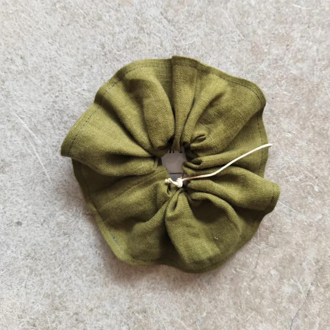Clement House - Linen Scrunchie - Image 4