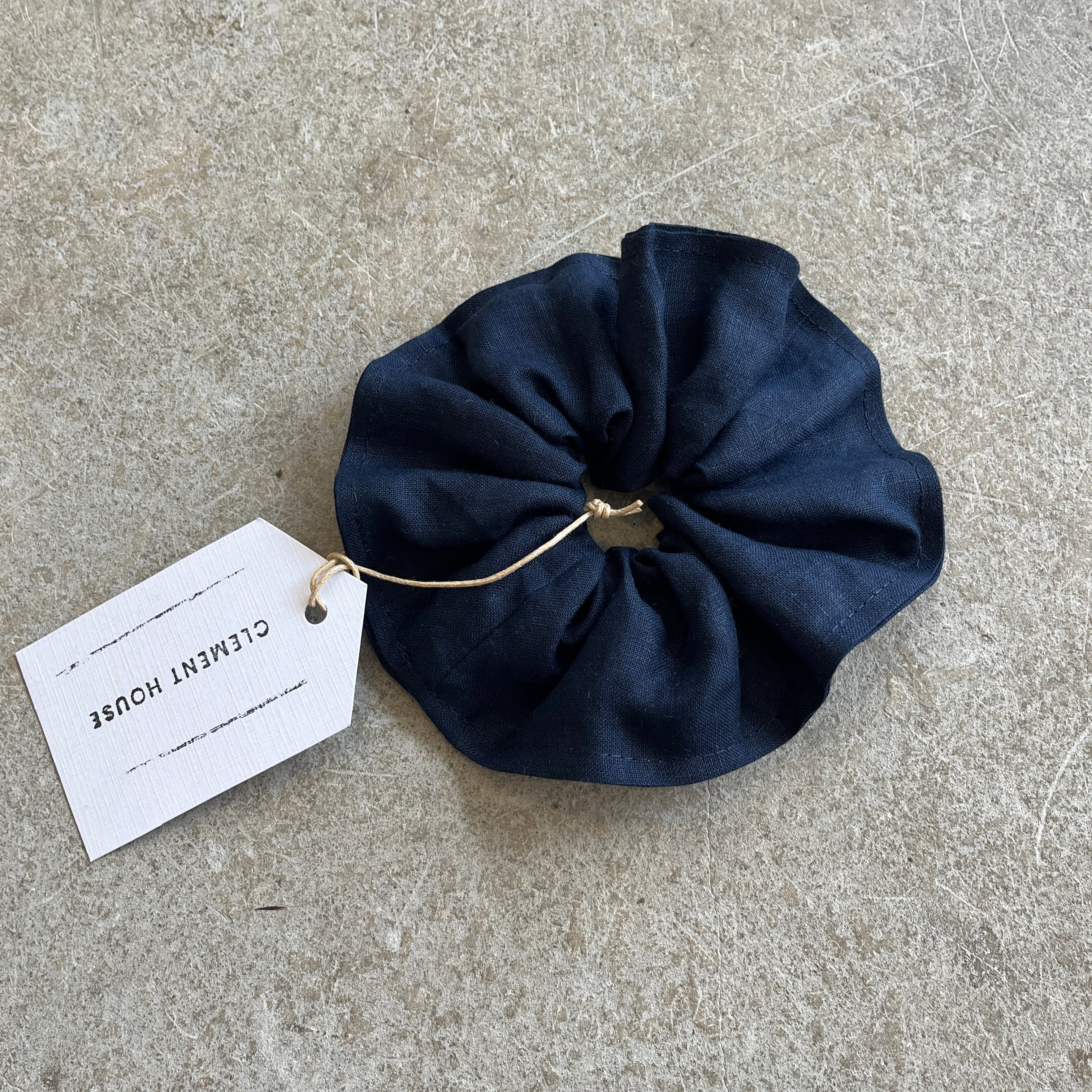 Clement House - Linen Scrunchie - Image 9
