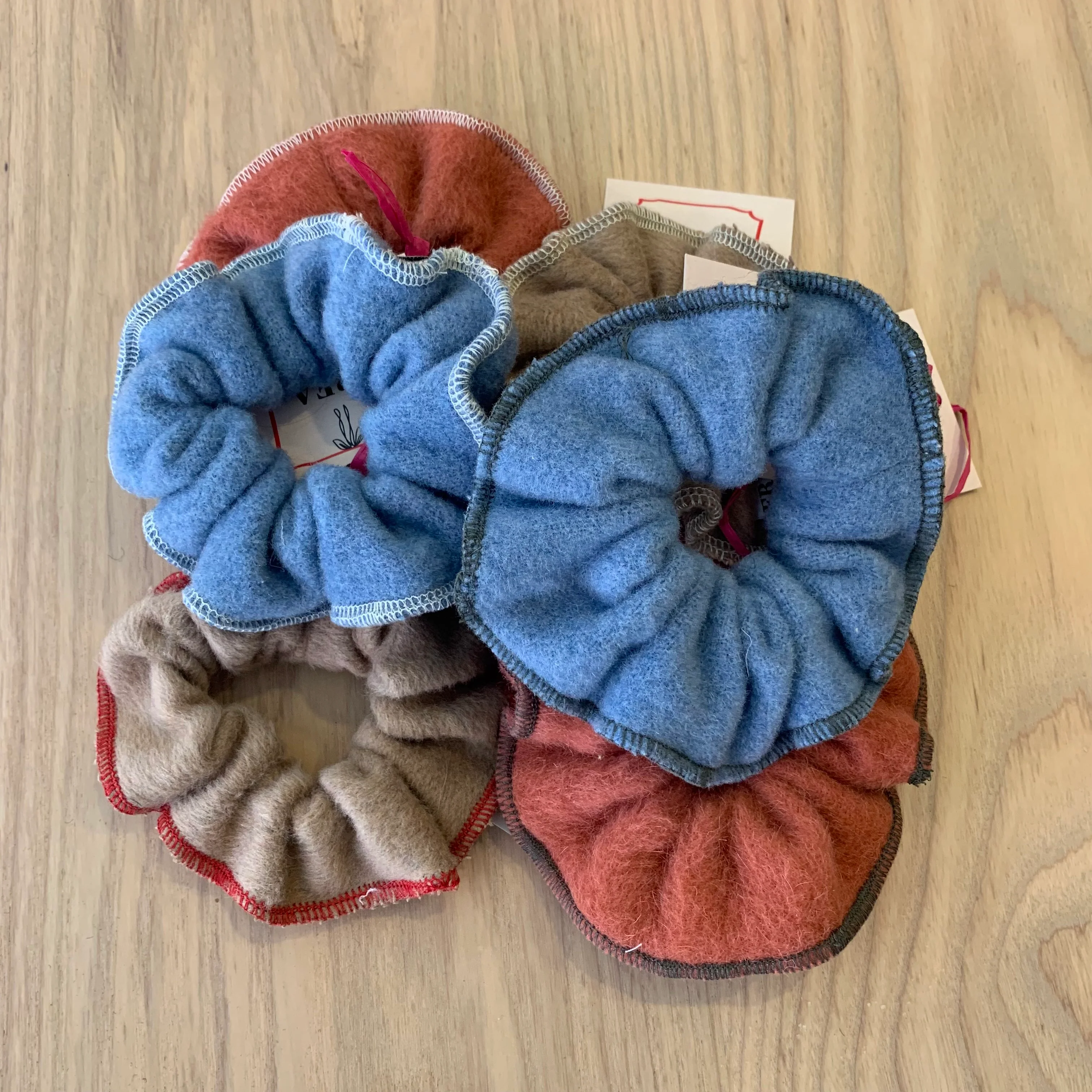 Frea Vintage - Wool Scrunchie
